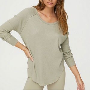 Aritzia TNA Golden Alder Thermal Long Sleeve Mint
